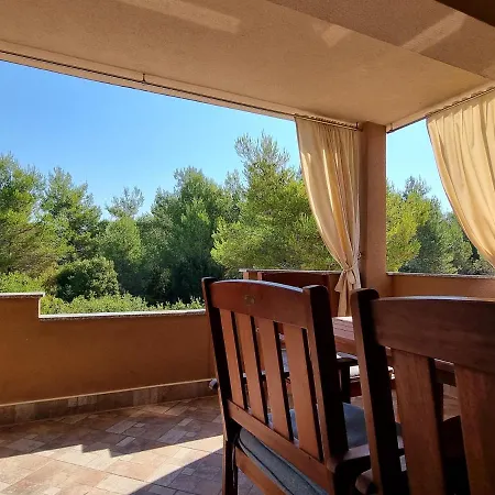 Bagic Apartment Vir