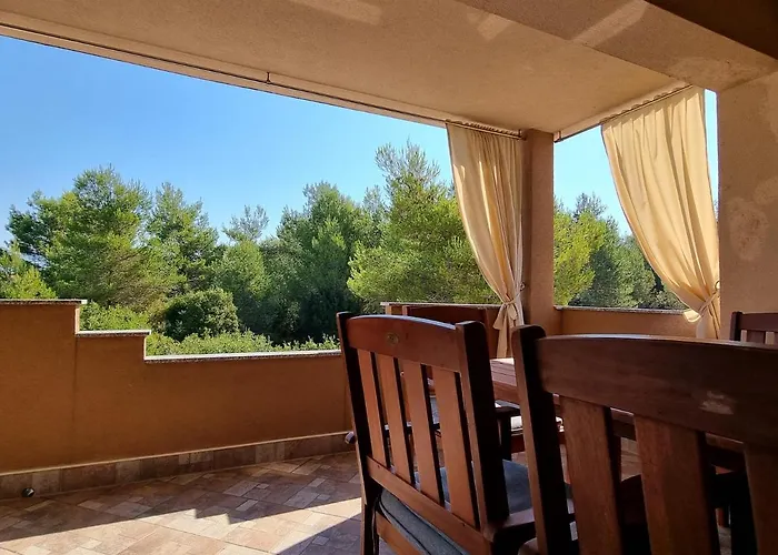 Bagic Apartment Vir